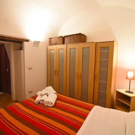 La Maison D'adele * Неаполь